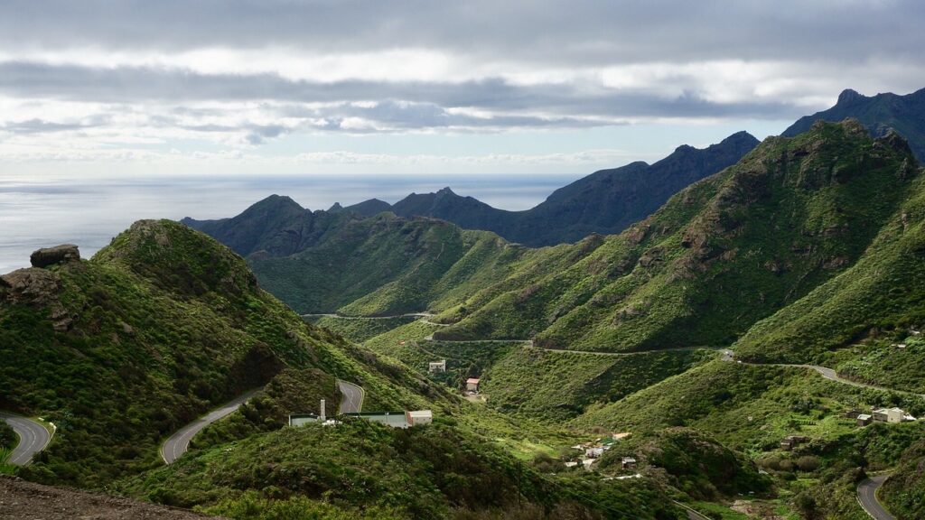 north or south tenerife