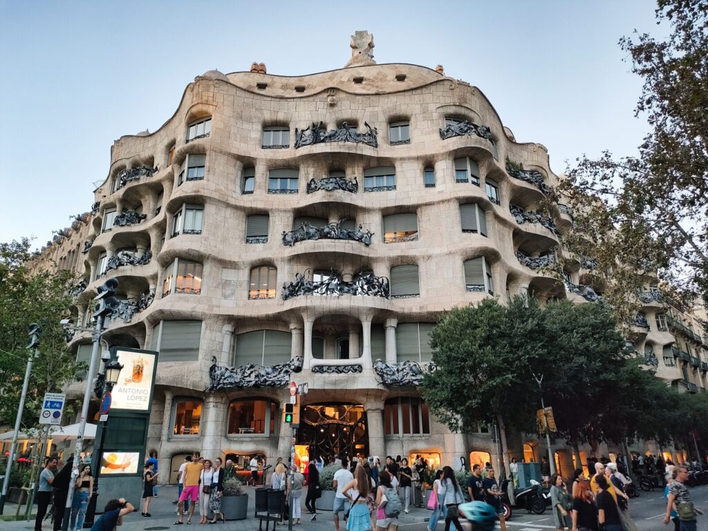 barcelona with kids