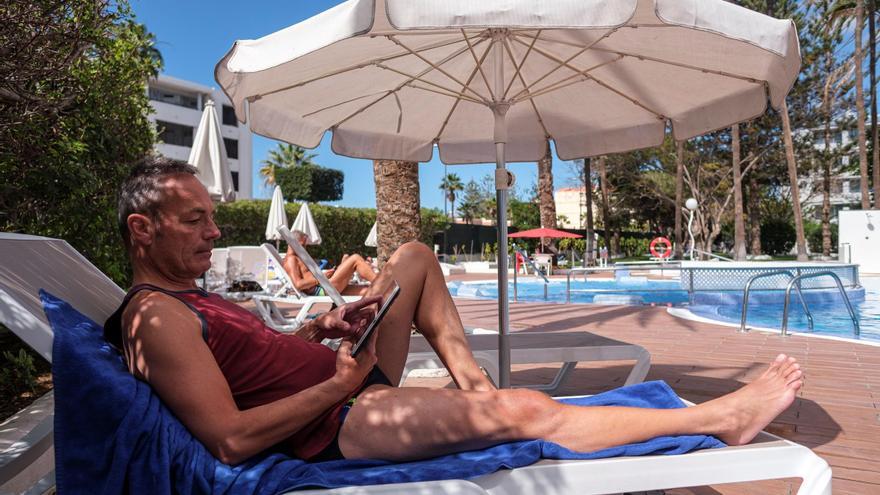 canary islands hotel investment leader file