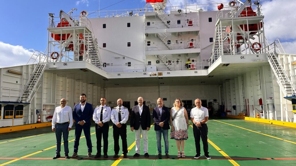 fred olsen cargo express la palma tenerife file