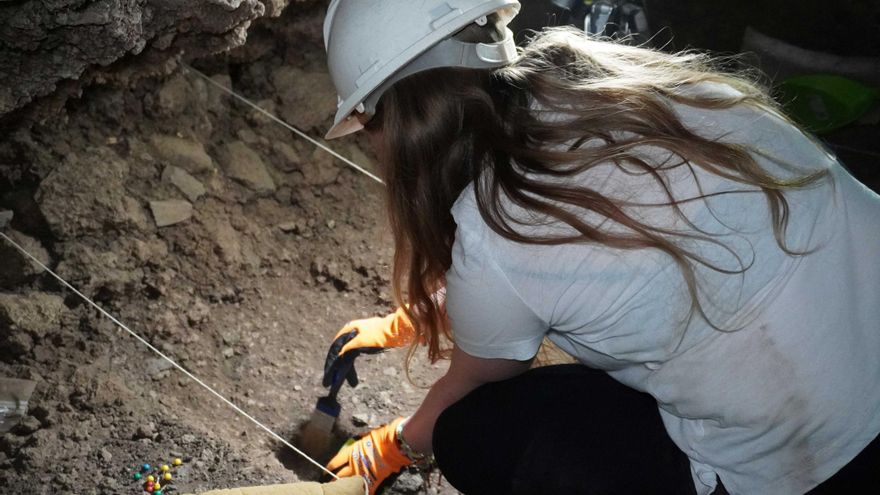 guanches tenerife cave dwellings livestock file