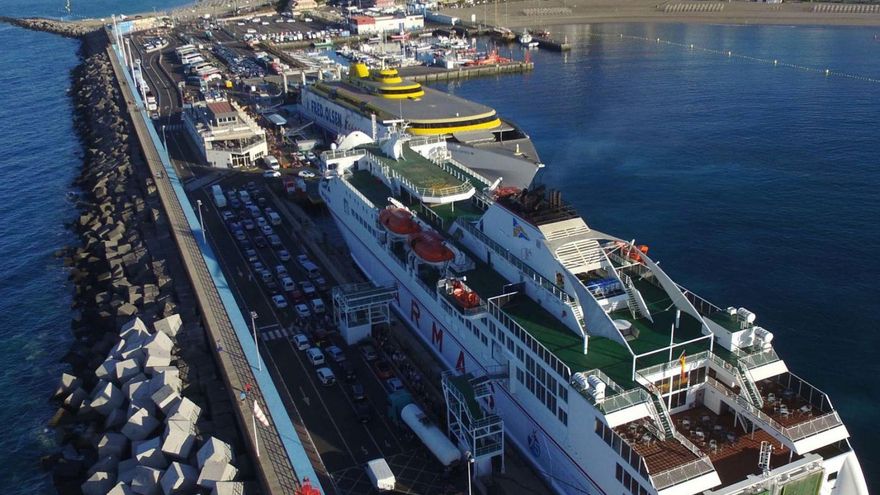 los cristianos port tenerife upgrade plan file