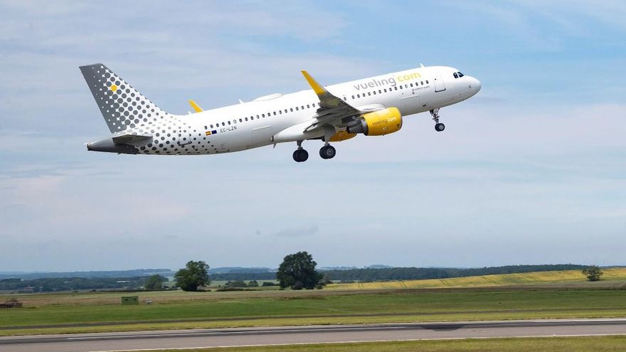 vueling warns subsidy delays risk canary flights file