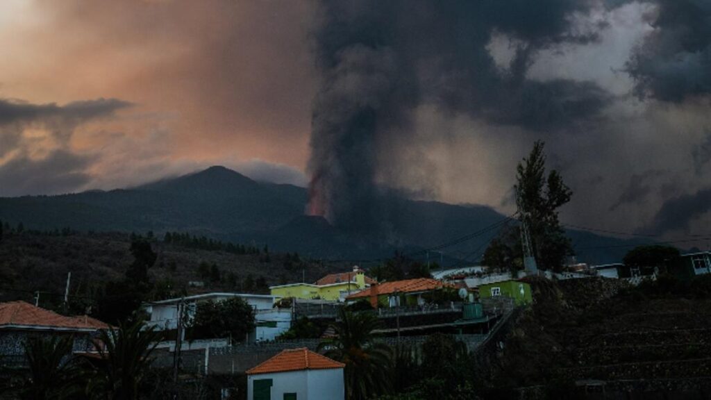 la palma volcano recovery housing acquisition