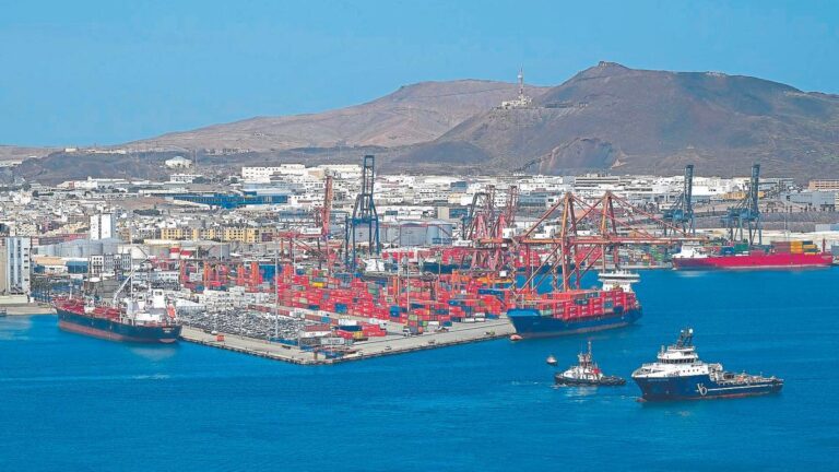 morocco stake boluda canary islands ports
