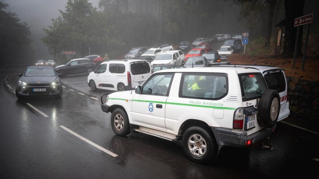 teide national park snow access queues december
