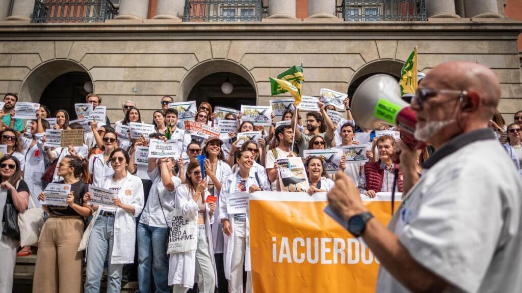 tenerife doctors strike december 2025 health law
